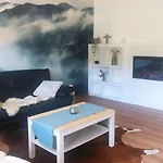 Schoene Zeiten Ferienwohnung, 80qm * 바이에르스브론